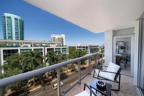6039 Collins Avenue Miami Beach FL 33140
