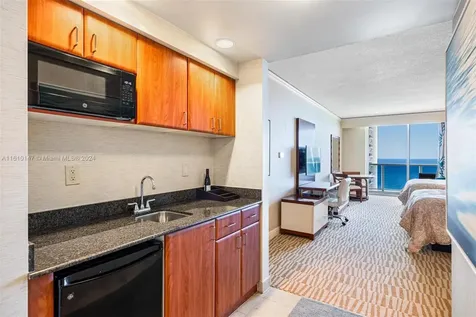 18001 Collins Avenue Sunny Isles Beach FL 33160