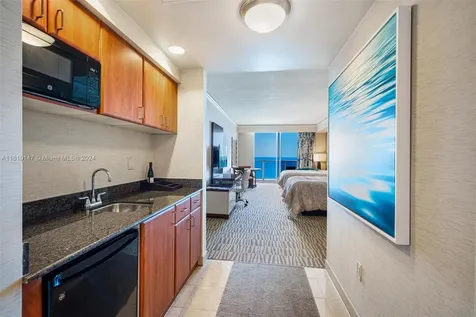 18001 Collins Avenue Sunny Isles Beach FL 33160