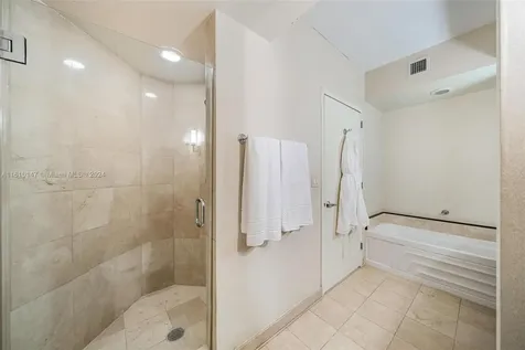 18001 Collins Avenue Sunny Isles Beach FL 33160