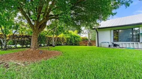 1511 NW 17th Street Homestead FL 33030