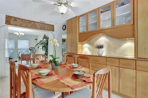 1442 NW 100th Drive Coral Springs FL 33071