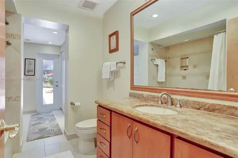 1442 NW 100th Drive Coral Springs FL 33071