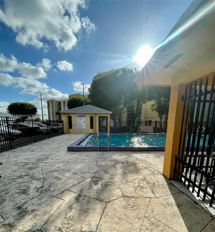 11800 SW 18th Street Miami FL 33175