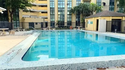 11800 SW 18th Street Miami FL 33175
