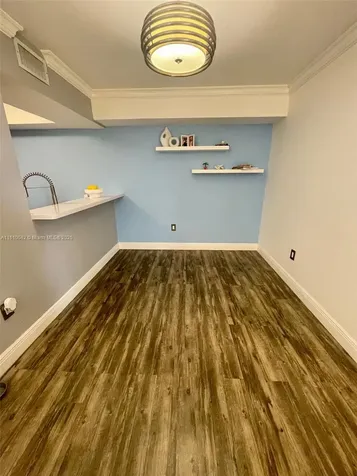 11800 SW 18th Street Miami FL 33175