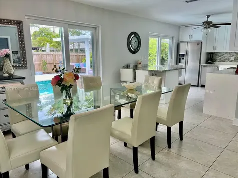 301 SE 8th Street Pompano Beach FL 33060