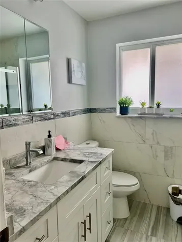 301 SE 8th Street Pompano Beach FL 33060