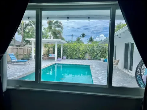 301 SE 8th Street Pompano Beach FL 33060