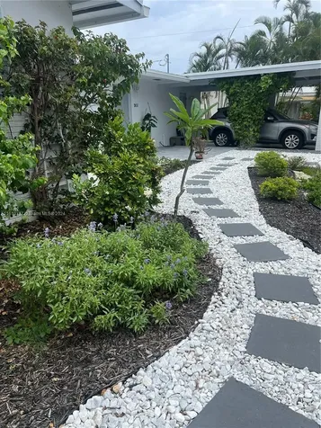 301 SE 8th Street Pompano Beach FL 33060