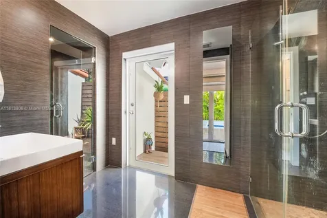7720 Mindello Street Coral Gables FL 33143