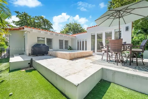 7720 Mindello Street Coral Gables FL 33143