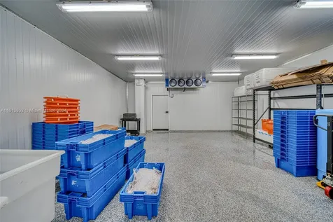 Top Of The Line Fish & Seafood Market With Distribution In Miami Miami FL 33186