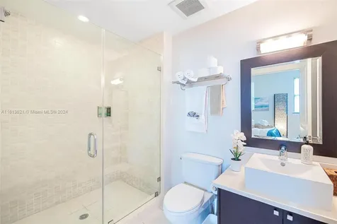 5300 NW 87th Avenue Doral FL 33178