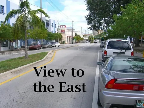 3340 Grand Avenue Miami FL 33133
