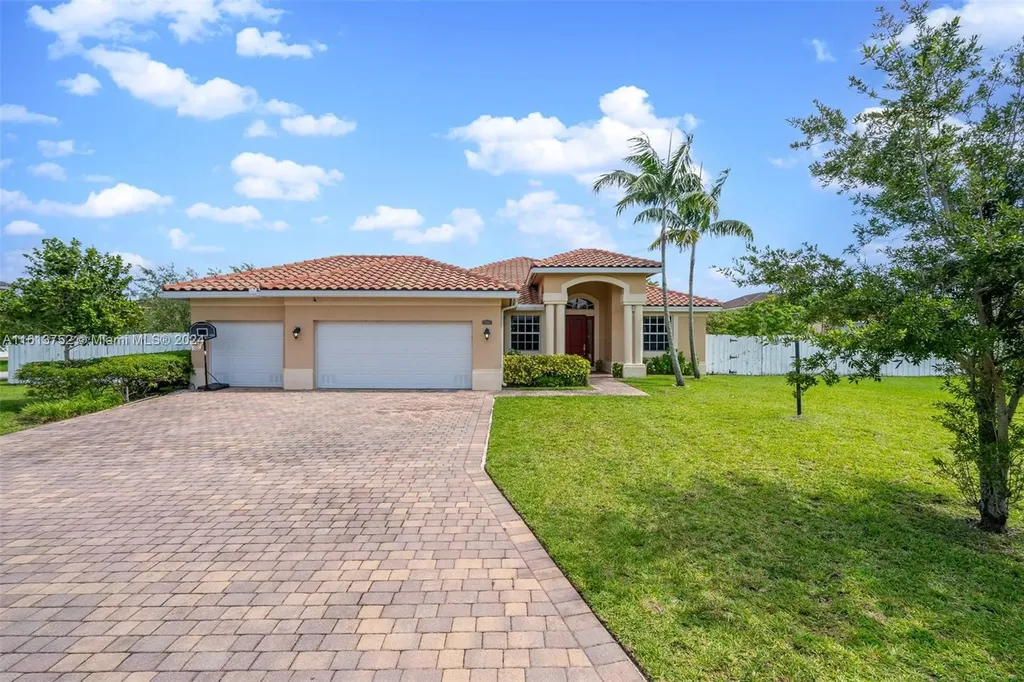 13313 SW 210th Street Miami FL 33177