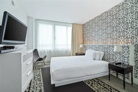 1100 West Avenue Miami Beach FL 33139