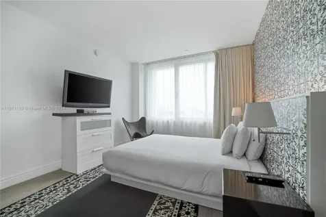 1100 West Avenue Miami Beach FL 33139