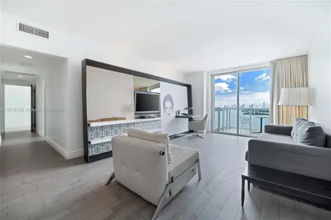 1100 West Avenue Miami Beach FL 33139