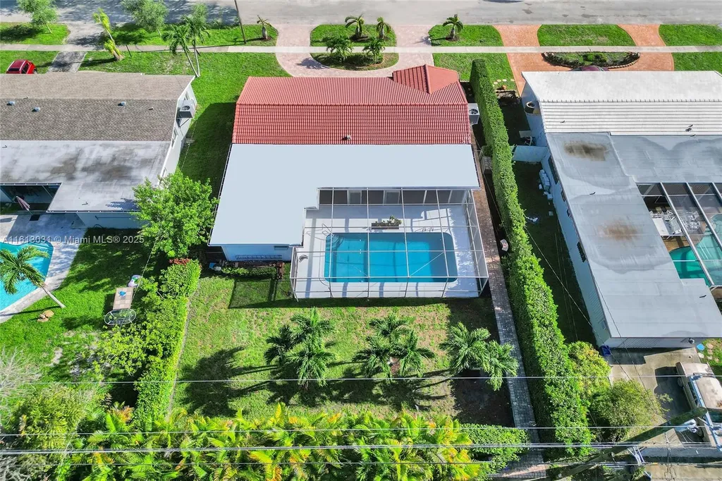 5408 Madison Street Hollywood FL 33021