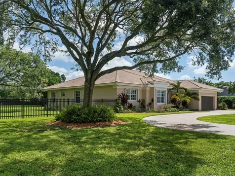 15881 SW 254th Street Homestead FL 33031