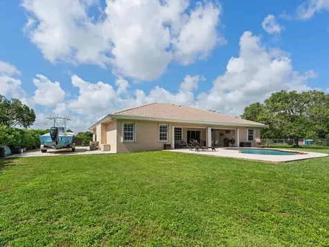 15881 SW 254th Street Homestead FL 33031