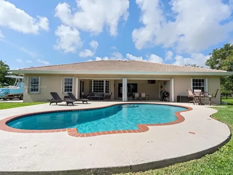 15881 SW 254th Street Homestead FL 33031