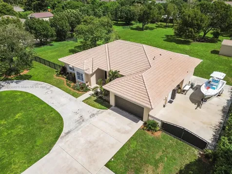 15881 SW 254th Street Homestead FL 33031