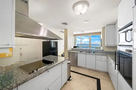 1643 Brickell Avenue Miami FL 33129