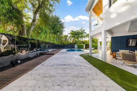 9190 SW 82nd Avenue Miami FL 33156