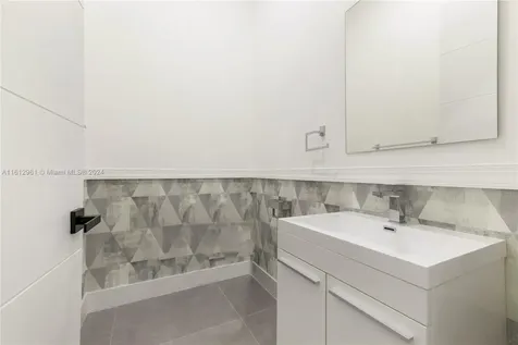 9190 SW 82nd Avenue Miami FL 33156