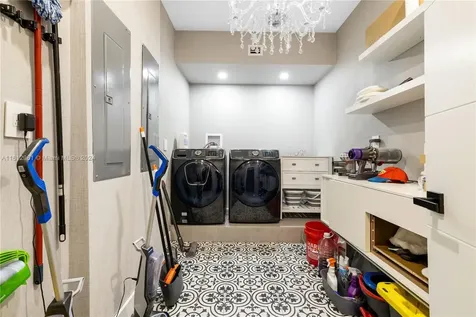 9190 SW 82nd Avenue Miami FL 33156