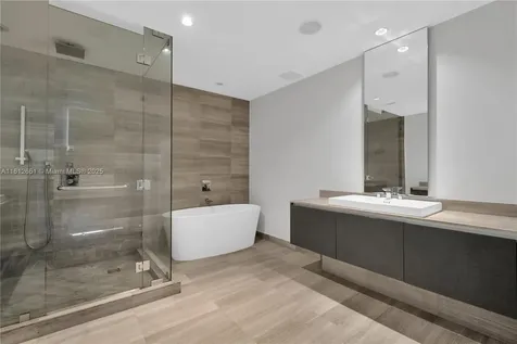 3300 NE 188 Street Aventura FL 33180