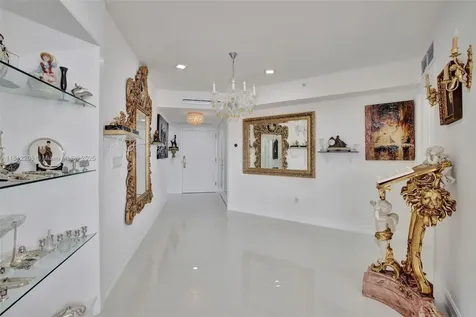 3000 Island Boulevard Aventura FL 33160
