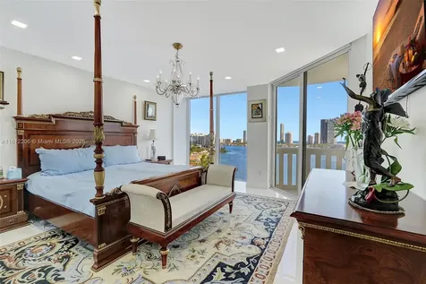 3000 Island Boulevard Aventura FL 33160
