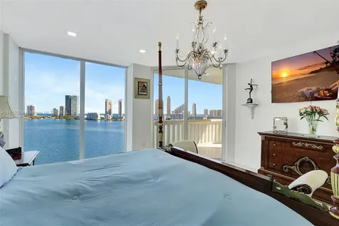 3000 Island Boulevard Aventura FL 33160