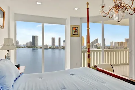 3000 Island Boulevard Aventura FL 33160