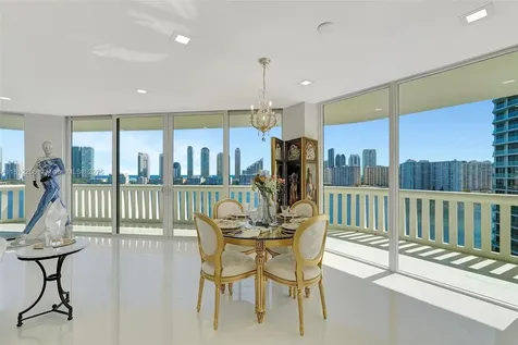 3000 Island Boulevard Aventura FL 33160