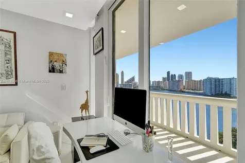 3000 Island Boulevard Aventura FL 33160