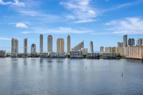 3000 Island Boulevard Aventura FL 33160