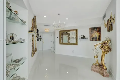 3000 Island Boulevard Aventura FL 33160