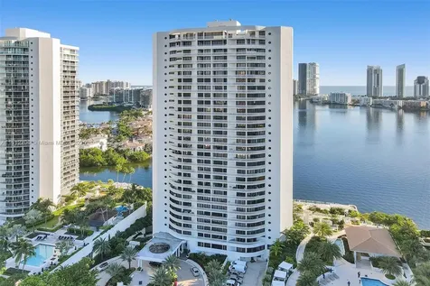 3000 Island Boulevard Aventura FL 33160