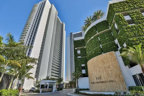 16385 Biscayne Boulevard North Miami Beach FL 33160