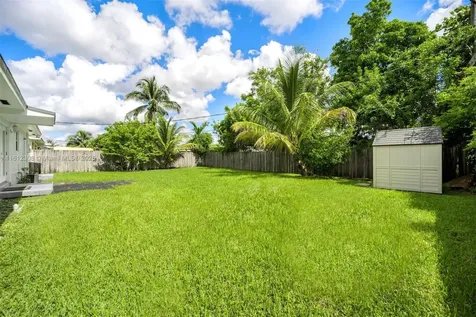 8943 SW 128th Street Miami FL 33176
