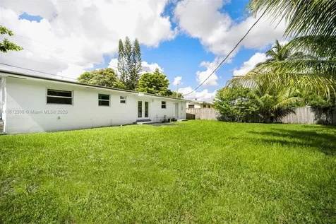 8943 SW 128th Street Miami FL 33176