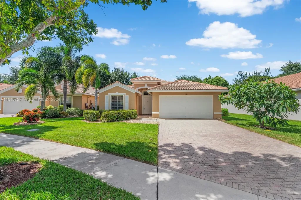 5301 Toscana Trail Boynton Beach FL 33437