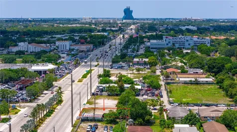 1229 N State Road 7 Road Hollywood FL 33021