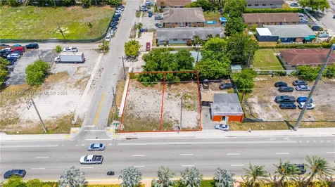 1225 N State Road 7 Road Hollywood FL 33021
