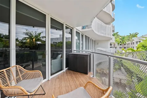 2155 Washington Court Miami Beach FL 33139
