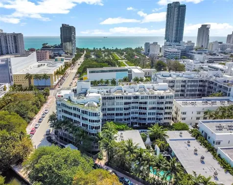 2155 Washington Court Miami Beach FL 33139